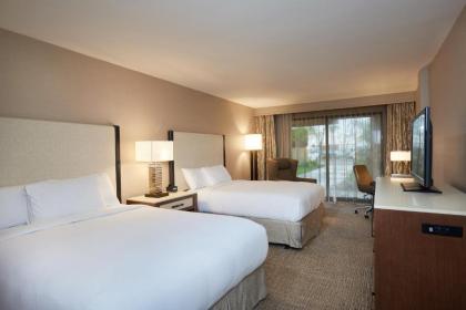 DoubleTree by Hilton Fresno Convention Center - image 12