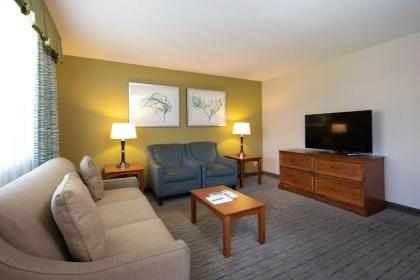 San Joaquin Hotel SureStay Collection by Best Western - image 11