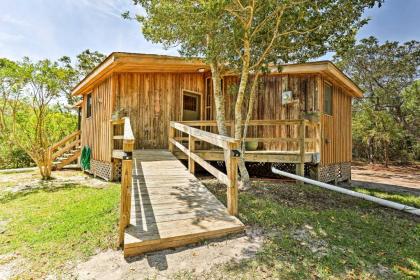 Cozy Hatteras Island Cottage 1 Mi to Frisco Beach! - image 3