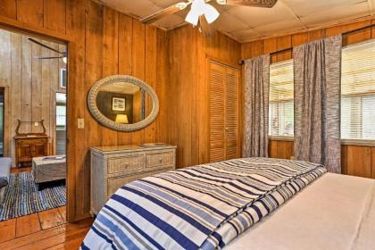 Cozy Hatteras Island Cottage 1 Mi to Frisco Beach! - image 8