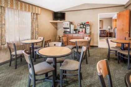 Ramada by Wyndham Frisco - image 2