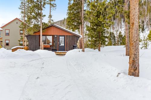 Endearing Cabin - image 4