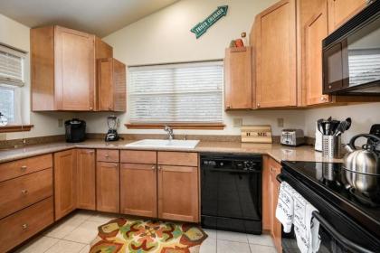 Sungate Condo - image 10