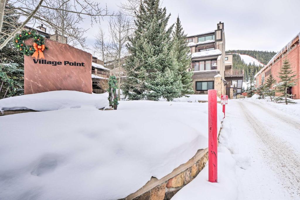 Cozy Ski-In and Ski-Out Condo on Copper Mountain! - image 3