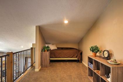 Condo with Loft and Mtn View about Walk to Main St Frisco! - image 15