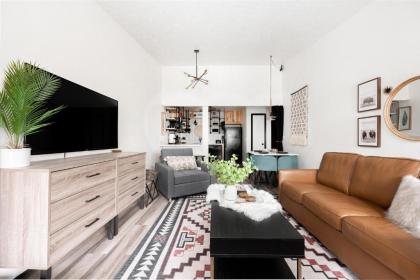 Brand New - Modern Copper Condo - Ski-In - image 15