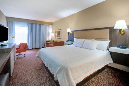 Hampton Inn Frostburg - image 12