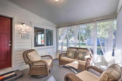 Updated Fruita Cottage - 1 Block to Downtown! - image 10