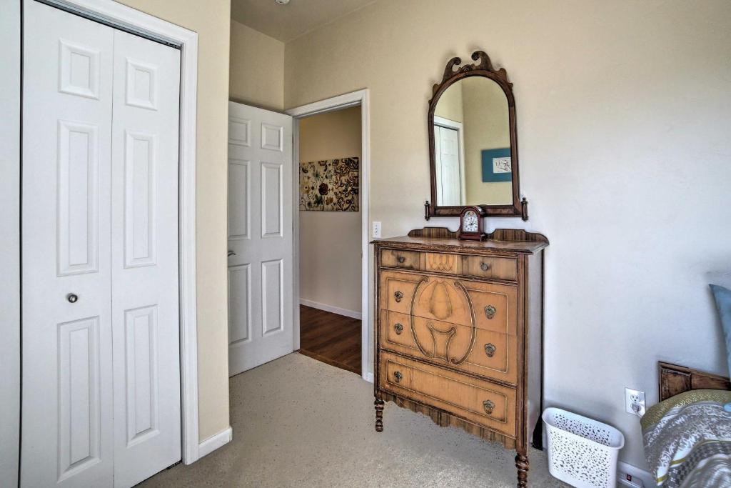 Charming Fruita Home - Walk to Downtown! - image 4