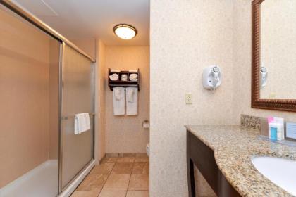 Hampton Inn & Suites Fruitland - image 10