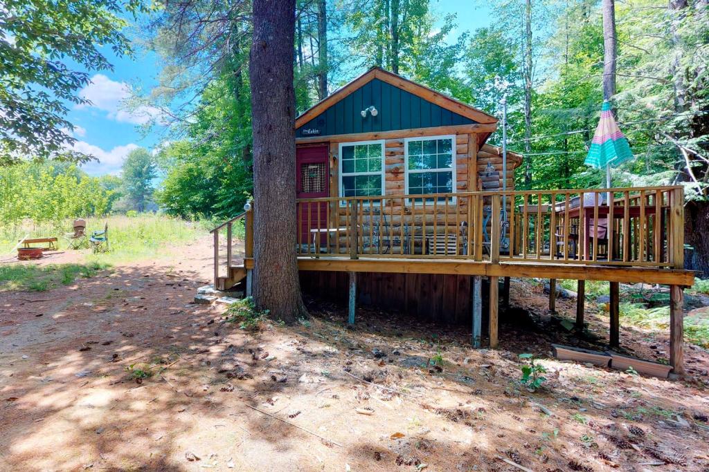 The Cabin at Fryeburg - image 3