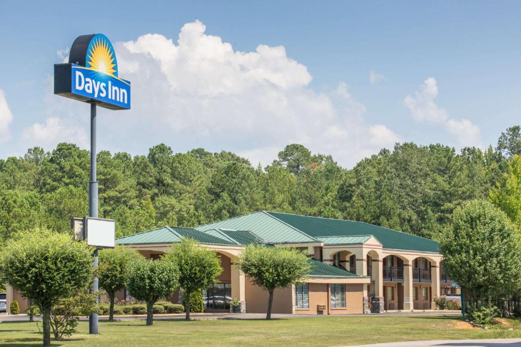 Days Inn by Wyndham Fulton - main image