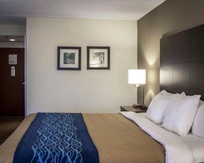 Comfort Inn & Suites Fuquay Varina - image 14