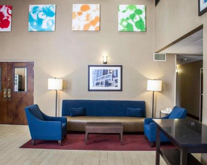 Comfort Inn & Suites Fuquay Varina - image 3