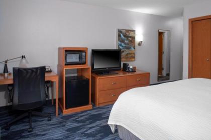 Fairfield Inn and Suites by Marriott Gadsden - image 3