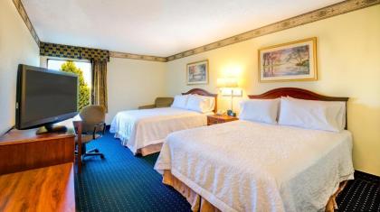 Hampton Inn Gaffney - image 9