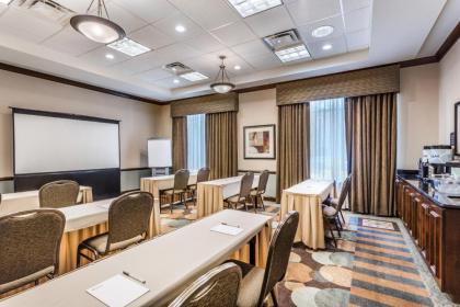 Hilton Garden Inn Gainesville - image 15