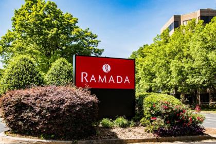 Ramada by Wyndham Gainesville - image 4