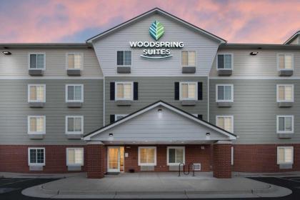 WoodSpring Suites Gainesville - image 2