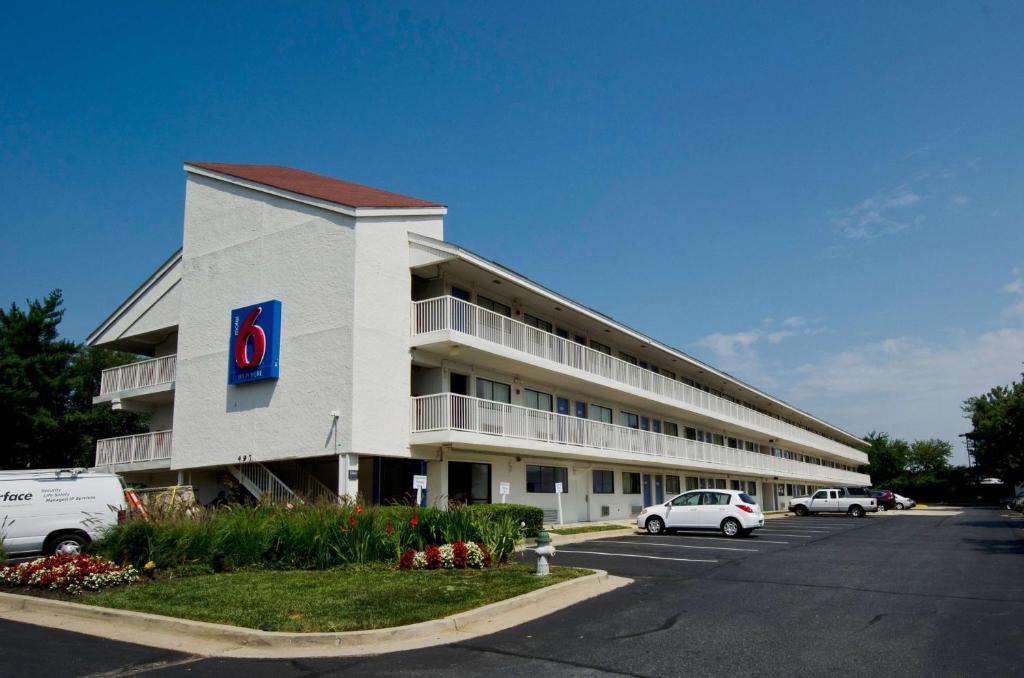 Motel 6-Gaithersburg DC - Washington - main image