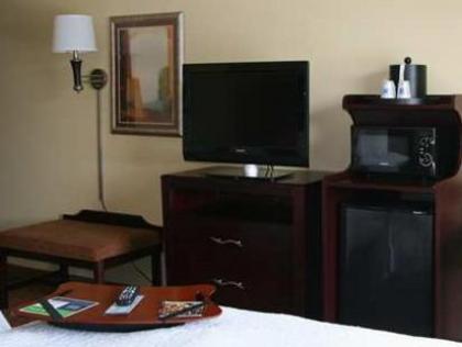 Hampton Inn Galax - image 10