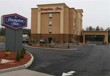 Hampton Inn Galax - image 2