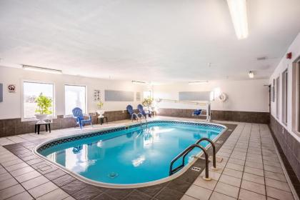 Americas Best Value Inn-Galesburg - image 2