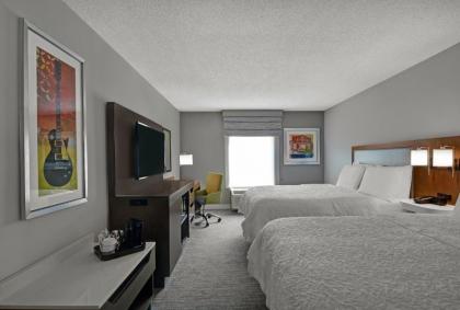 Hampton Inn Gallatin - image 10