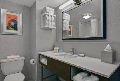 Hampton Inn Gallatin - image 7