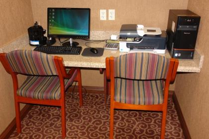 Hampton Inn Gallipolis - image 11