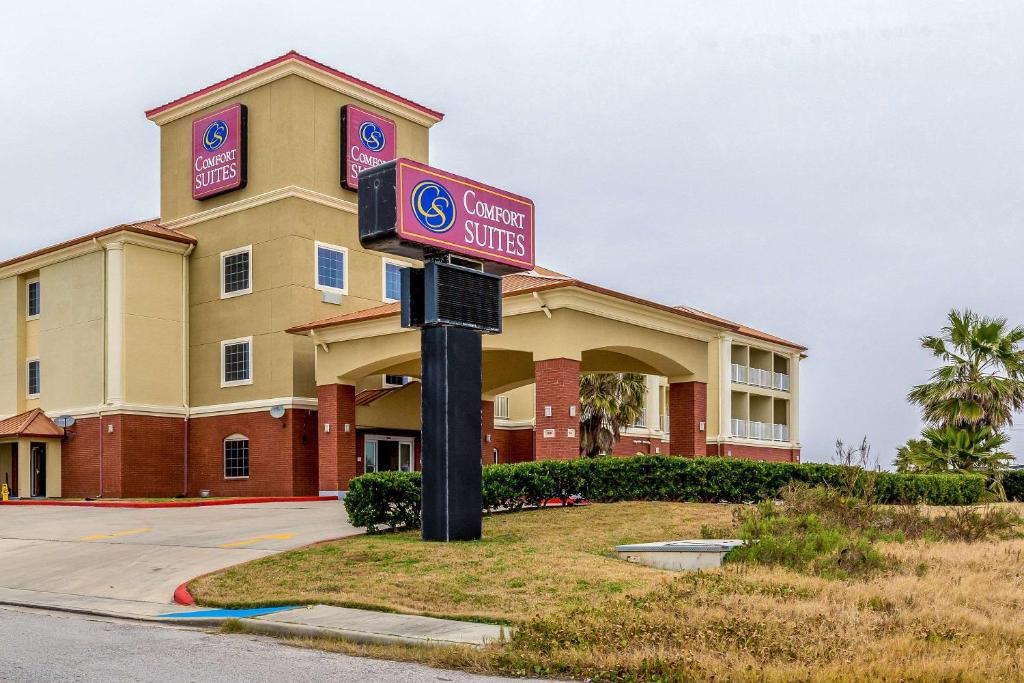 Comfort Suites Galveston - main image