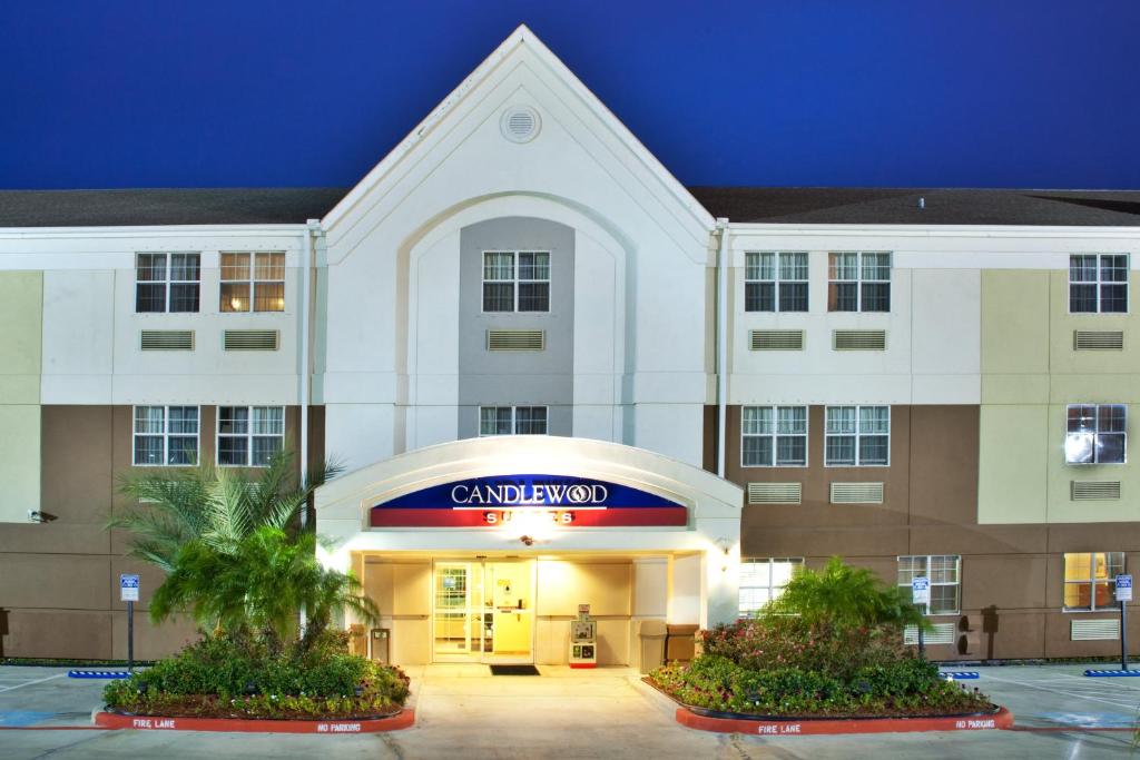 Candlewood Suites Galveston an IHG Hotel - main image