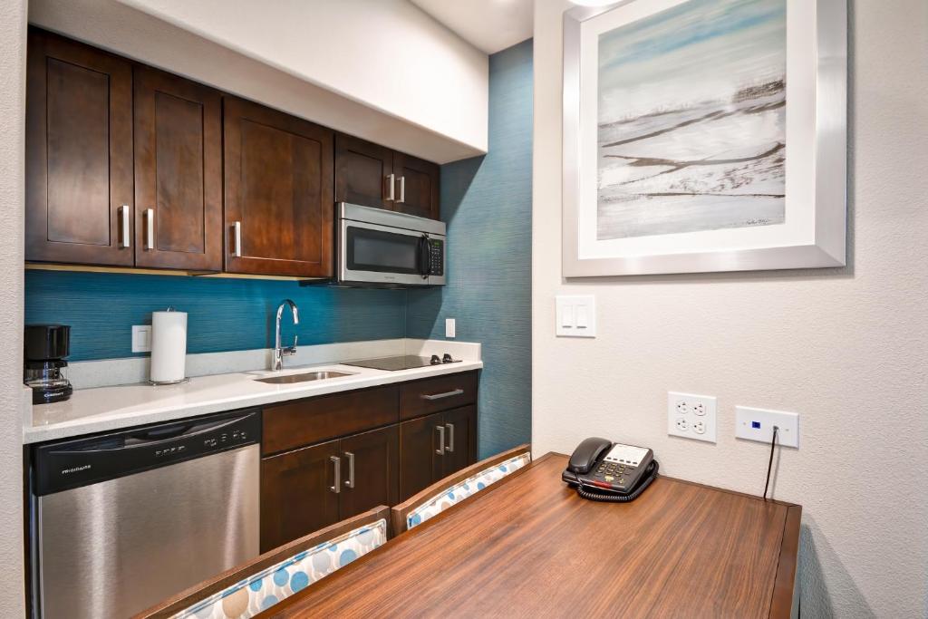 Homewood Suites By Hilton Galveston - main image