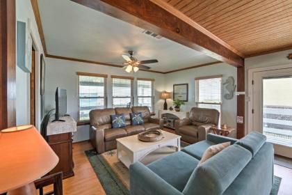 Galveston Bungalow with Pool Access Steps to Beach! - image 2