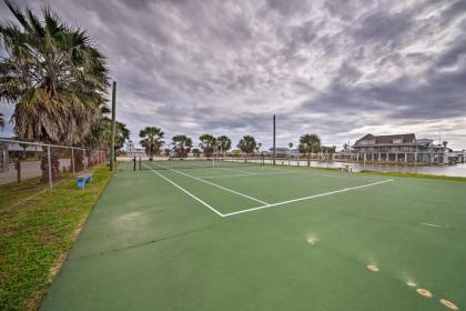 Galveston Bungalow with Pool Access Steps to Beach! - image 5