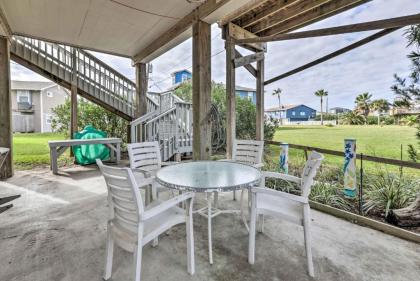 Updated Galveston Home with Deck - 150 Ft to Beach! - image 2