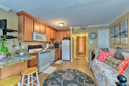 Beachfront Galveston Condo with Pool and Balcony! - image 4