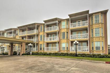 Updated Galveston Condo Walk to 61st St Pier - image 4