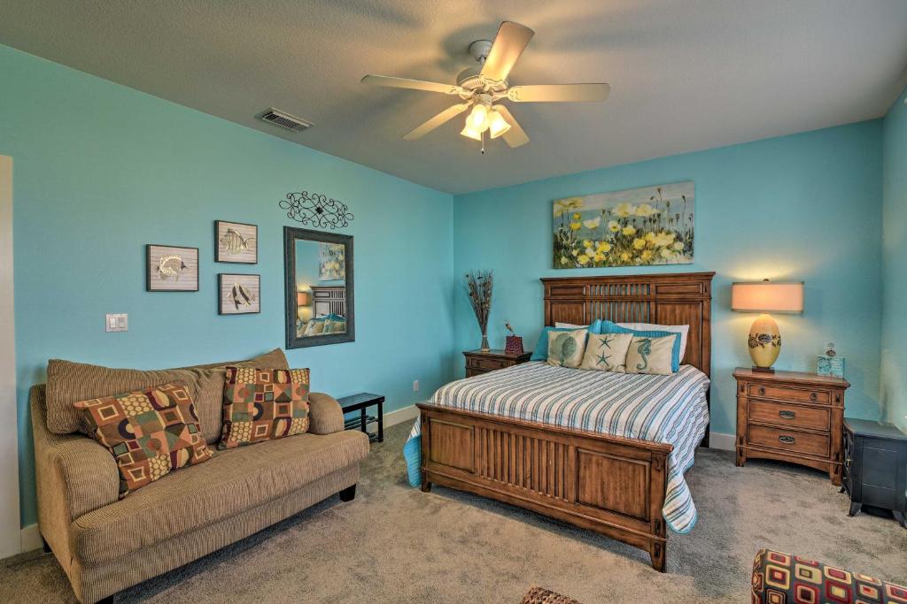 Galveston Retreat with Deck on San Luis Beach! - image 4