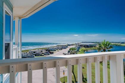 Beautiful Seascape Condo with Great Views of the Gulf Texas