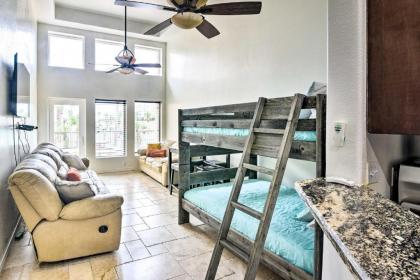 Galveston Condo with Resort Amenities and Patio! - image 5