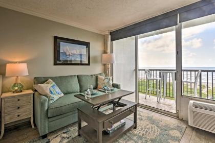 Stunning Galveston Studio with Beach Access! - image 3