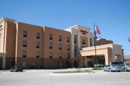 Hampton Inn Garden City - main image