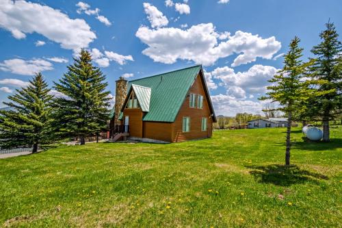 Lake View at Snow Meadows - main image