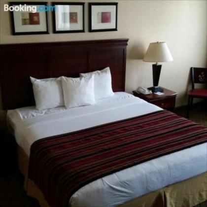 Holiday Inn Express - Anaheim West - image 2