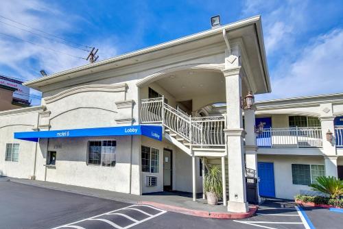 Motel 6 Garden Grove - image 4