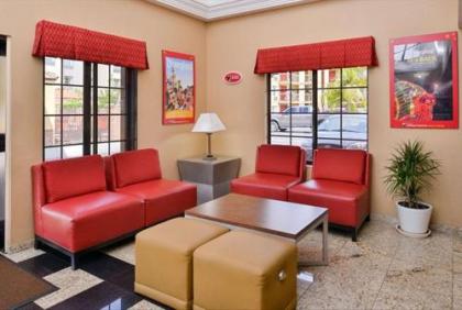 Best Western Plus Raffles Inn & Suites - image 3