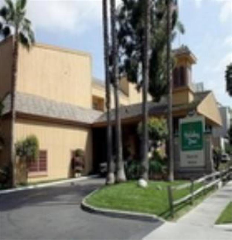 Holiday Inn Hotel & Suites Anaheim an IHG Hotel - image 3