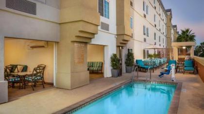 Candlewood Suites Anaheim - Resort Area an IHG Hotel - image 5