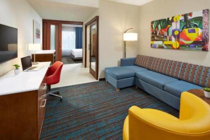 SpringHill Suites by Marriott at Anaheim Resort Area/Convention Center - image 4